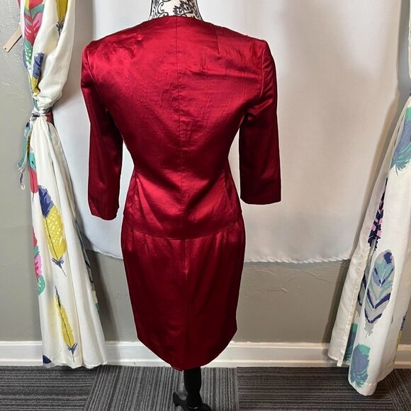 Vintage Tahari petites red satin wool blend 3/4 sleeve blazer skirt set. Sz 6P - Picture 7 of 12